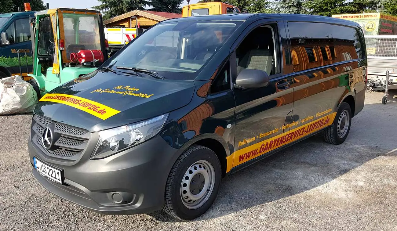Transporterbeschriftung für Gartenservice Leipzig Transporterbeschriftung Mercedes Vito